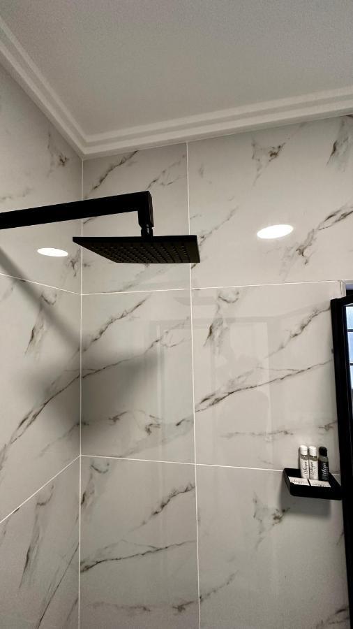 Stylish Executive Apartment With Power Backup Johannesburg Bagian luar foto