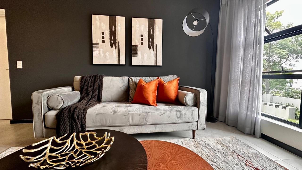 Stylish Executive Apartment With Power Backup Johannesburg Bagian luar foto